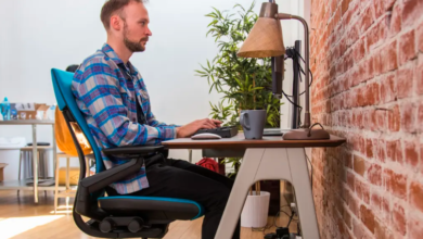 Ergonomic Office Desks