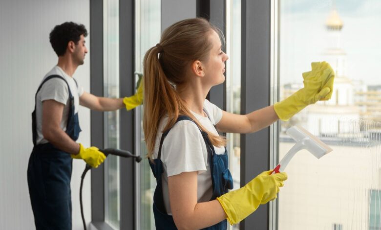 Commercial Window Cleaning in Brisbane: Enhancing Your Business’s Image and Cleanliness