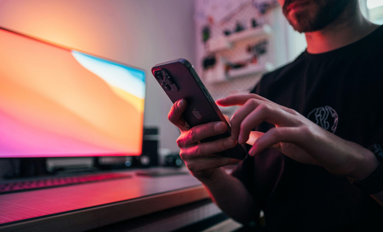 Understanding Online Gaming Mechanics
